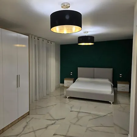 Liv's Penthouse *